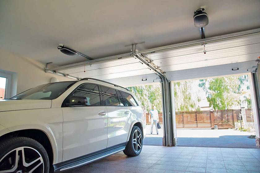 Как подобрать размер гаражных ворот для легковых и внедорожных автомобилей.
