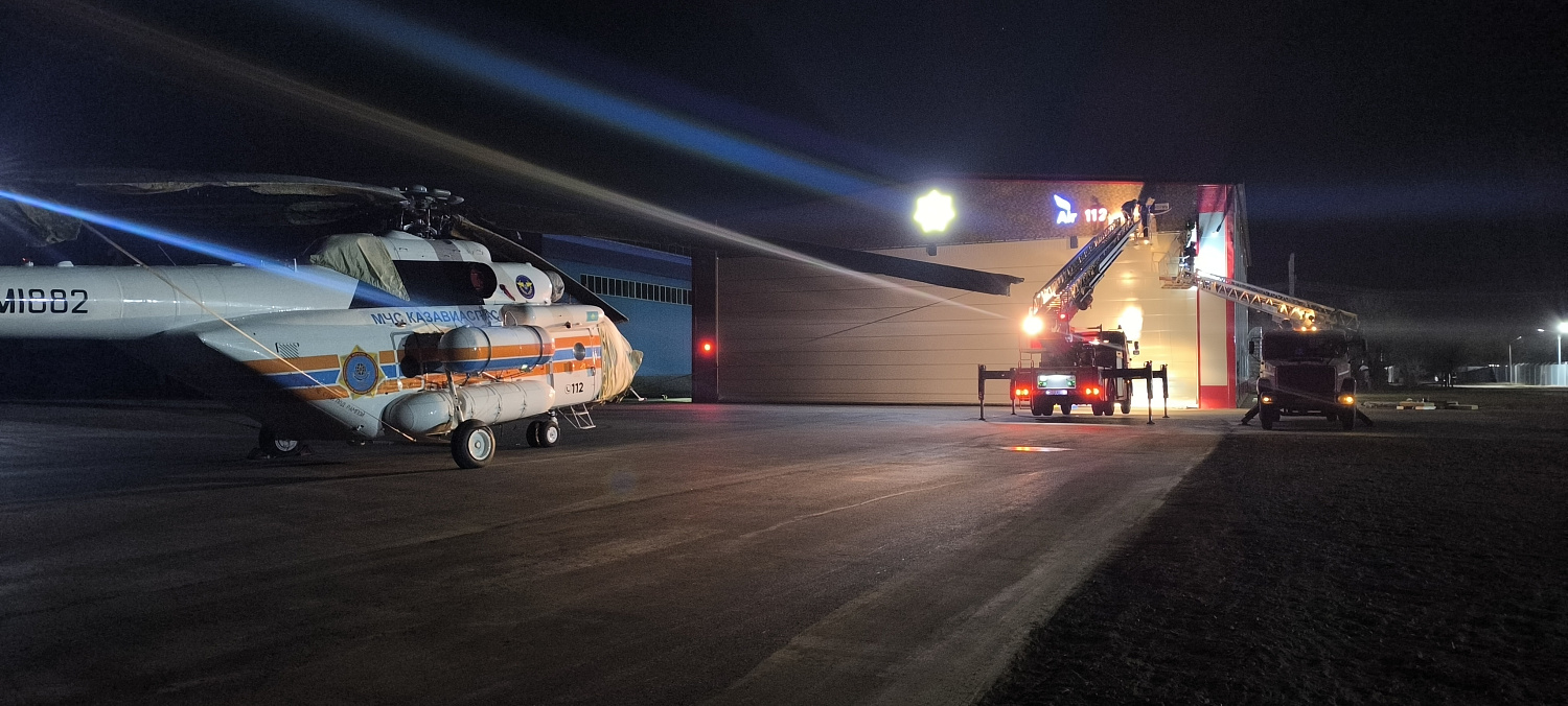 Etalon Group установил ангарные ворота Champion Door для вертолёта МЧС в Жезказгане