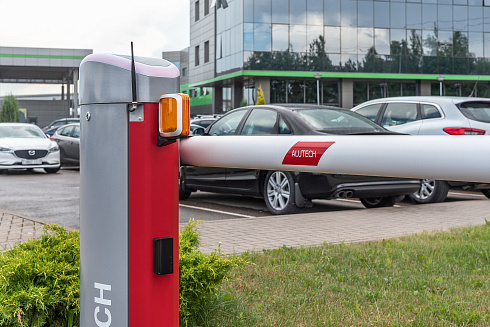 Автоматический шлагбаум Alutech Bravo