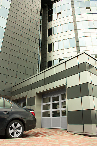 Панорамные ворота AluTrend Alutech