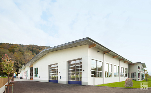 Панорамные ворота AluTherm Alutech