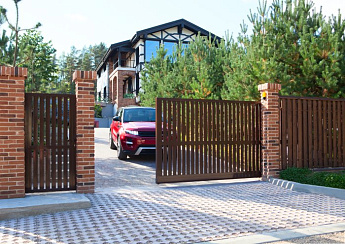 Купить автоматические ворота с монтажом и гарантией. Сервисное обслуживание.